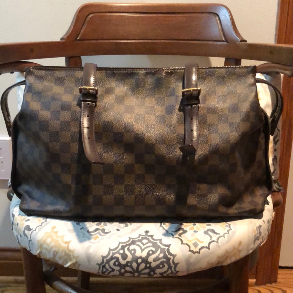 Louis Vuitton Chelsea in Damier Ebene (TH0055)